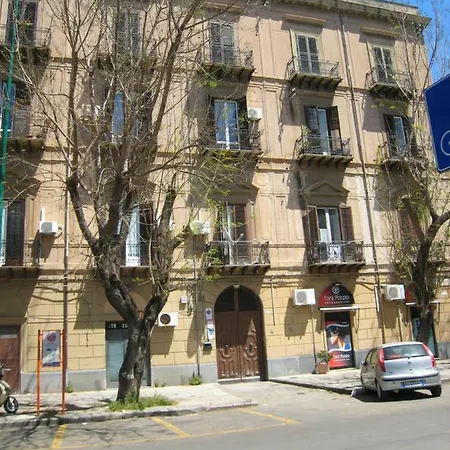 Castiglione Couette-café