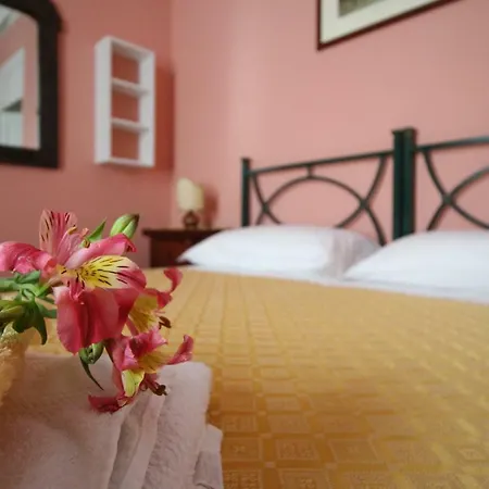 Castiglione Bed and Breakfast *